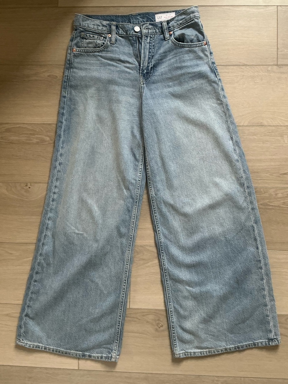 GAP Light Wash Wide Leg Jeans High Rise Relaxed Denim Size 26